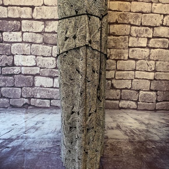 Connected Apparel Black & Ivory Short Sleeve Dress - Picture 10 of 13